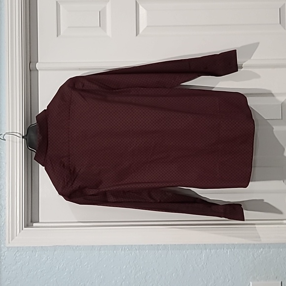 NWT Express Mens L/S Btn Down Wine/Blk Print Stretch Btn Down Shirt Sz:L - Picture 6 of 6